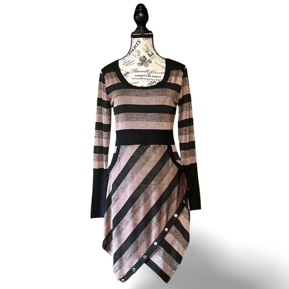 🇨🇦 Joseph Ribkoff Black and Beige Striped Handkerchief Hem Dress – Size 8 - Picture 1 of 5